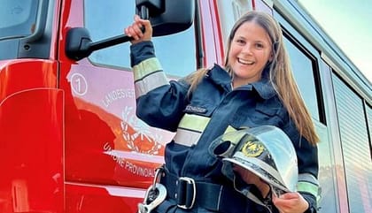 women-firefighters-750x430